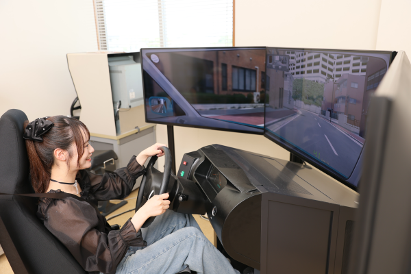 運転シミュレーター